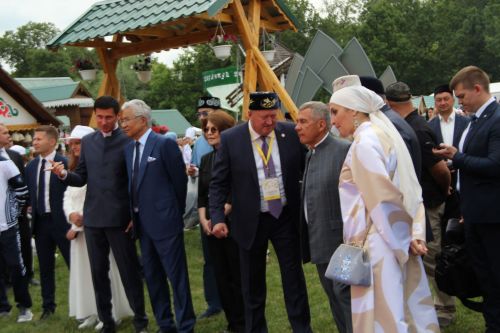 Заинское подворье украсило Сабантуй в Казани