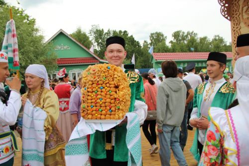 Заинское подворье украсило Сабантуй в Казани
