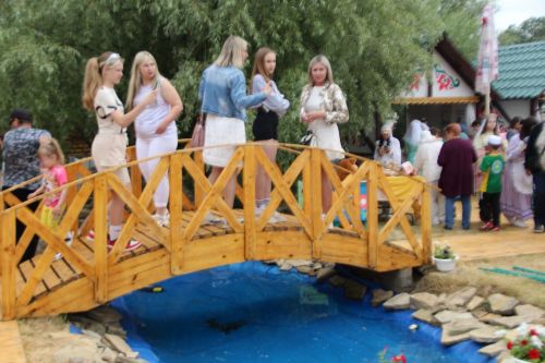 Заинское подворье украсило Сабантуй в Казани