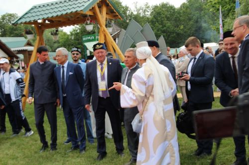 Заинское подворье украсило Сабантуй в Казани