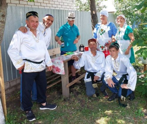Жители Заинского района Татарстана собирают подарки к Сабантую