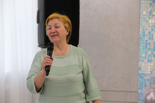 Заинские соцработники получили награды в честь профессионального праздника
