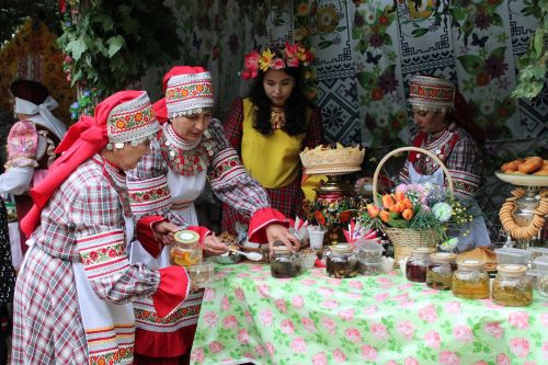 Яркие моменты празднования Петрова дня в Заинском районе: фоторепортаж