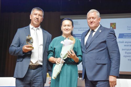 Педагоги в Заинске получили новые ведомственные награды