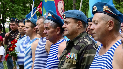 Заинские ветераны отметили День воздушно-десантных войск