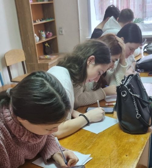 Студенты Заинского политехнического колледжа написали письма солдатам