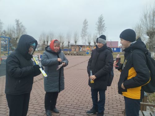 Жители Заинска решили стать заметными в темноте