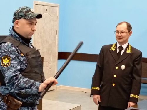 В Заинске студенты познакомились с судебной системой
