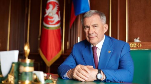 Сегодня свой день рождения отмечает Раис Татарстана