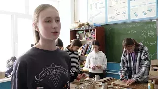 Школьники помогают приближать победу