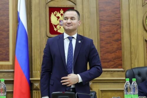 Руководитель Заинского местного отделения #МолодаяГвардияРТ принял участие во встрече в парламенте