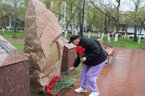 В Заинске почтили память чернобыльцев