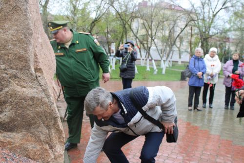 В Заинске почтили память чернобыльцев