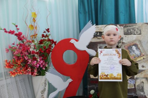 В Заинске стали известны имена победителей конкурса юных чтецов «Звонкое эхо Победы»