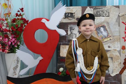 В Заинске стали известны имена победителей конкурса юных чтецов «Звонкое эхо Победы»