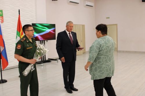 Зәйдә ике хәрбинең гаиләсенә Батырлык ордены тапшырылды