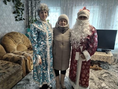 В Заинске Дед Мороз поздравил семьи военнослужащих