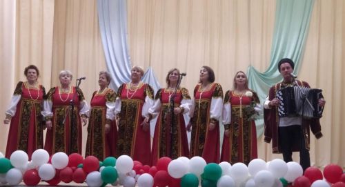 Открытие творческого сезона в ГДК Мирный: «Закулисный переполох» собрал аншлаг в Заинске