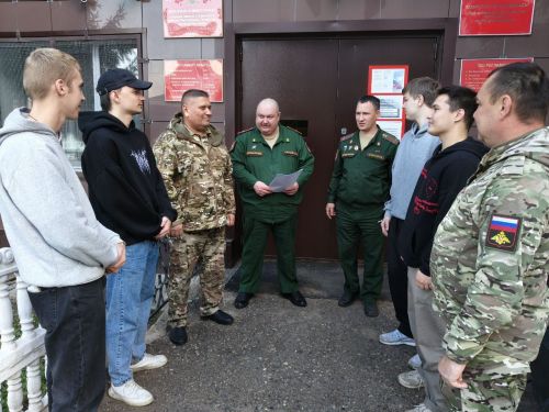 Заинск провожает новобранцев в армию