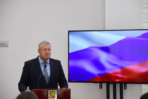 В Заинске почтили память павших героев и передали награды их семьям