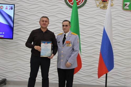 Служба во имя безопасности: в Заинске торжественно отметили День сотрудников органов внутренних дел