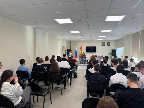 Герои рядом: Встреча со студентами Заинского политехнического колледжа