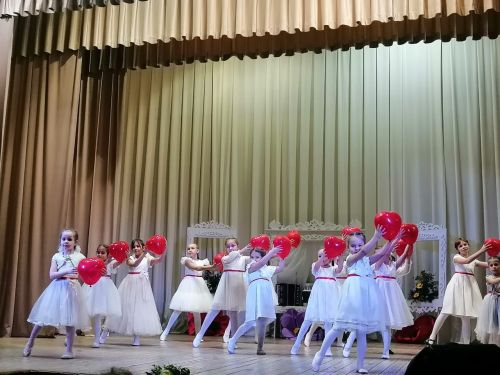 В Старом Заинске организовали концерт, посвященный Дню матери и Дню гармониста