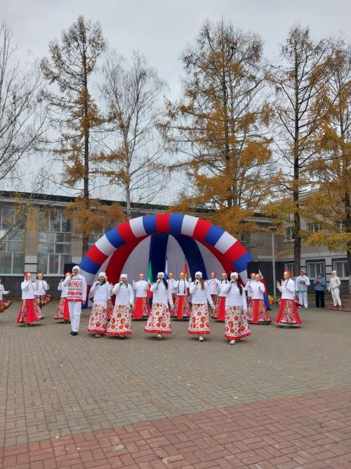 В Заинске масштабным концертом отпраздновали День народного единства