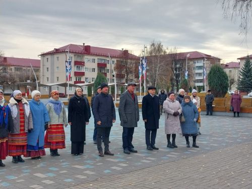 В Заинске масштабным концертом отпраздновали День народного единства