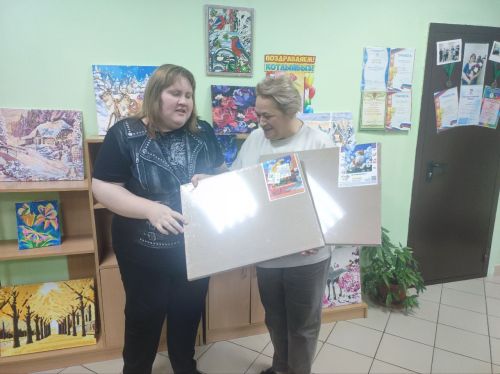 Выставка «Мир неограниченных возможностей» в Заинске открыла Декаду инвалидов-2025
