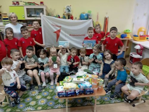 Татарстан, Заинск: детский сад поддержал акцию Своих не бросаем