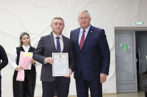 Волонтерское движение в Заинске: сила добра в действии | Реальные цифры и проекты