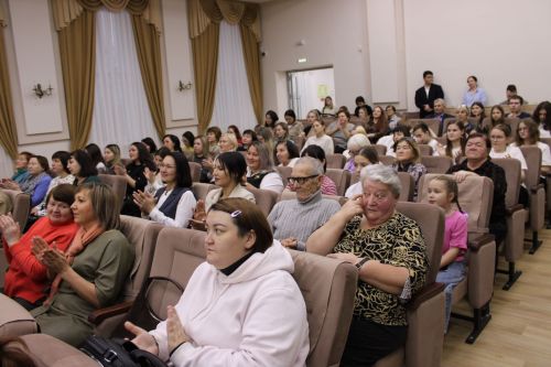 Волонтерское движение в Заинске: сила добра в действии | Реальные цифры и проекты
