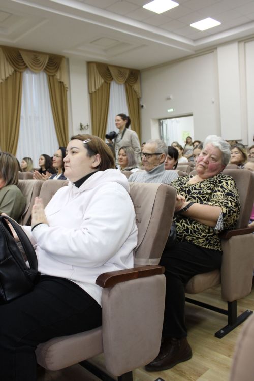 Волонтерское движение в Заинске: сила добра в действии | Реальные цифры и проекты
