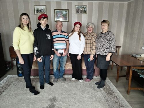 В Заинске вручили подарки отцам погибших участников СВО