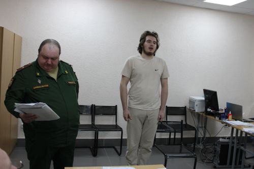 Брат погибшего героя Дмитрия Милочкина явился на призыв в Заинске