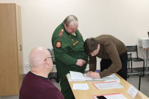 Брат погибшего героя Дмитрия Милочкина явился на призыв в Заинске