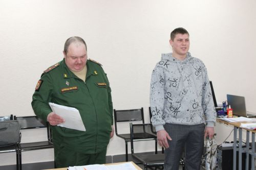 Брат погибшего героя Дмитрия Милочкина явился на призыв в Заинске