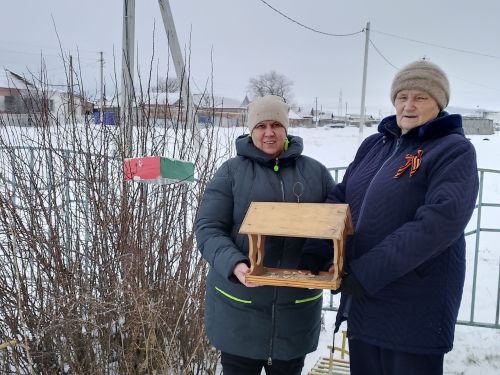 Библиотекарь Валентина Киселева из села Старый Токмак 20 лет объединяет поколения