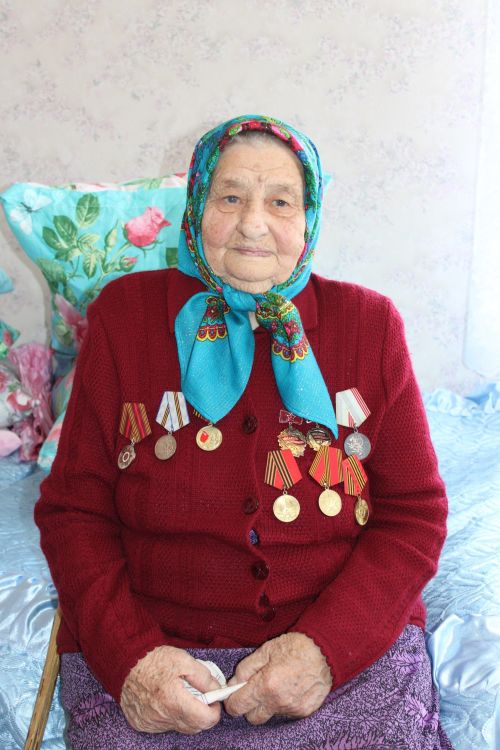 95-летняя труженица тыла из Заинского района рассказала о том, как народ приближал Победу