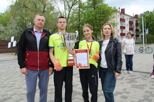 В Заинске 80-летию Великой Победы посвятили легкоатлетическую эстафету
