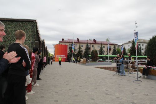В Заинске 80-летию Великой Победы посвятили легкоатлетическую эстафету