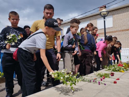 Шестеро ушли – один вернулся: в Заинске почтили память братьев Черновых