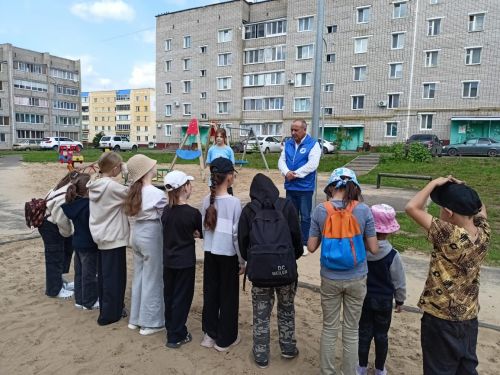 Профилактика ПДД для детей в Заинске: безопасность во дворах и на дорогах