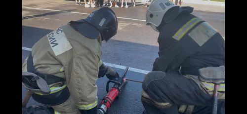 Заинские ребята познакомились с профессией пожарного-спасателя