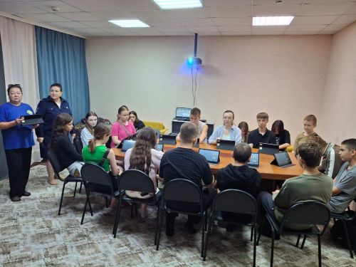В Заинске презентовали мобильный обучающий комплекс по пожарной безопасности для детей