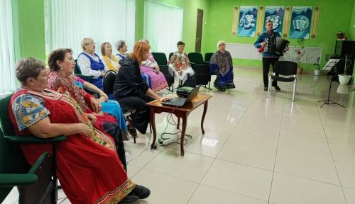 Вечер русской народной песни прошел в микрорайоне Мирный