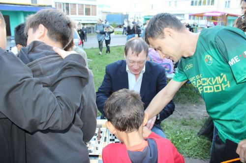 Праздник, который объединяет: на улице Жукова отпраздновали День двора