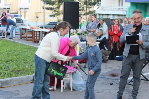 Праздник, который объединяет: на улице Жукова отпраздновали День двора