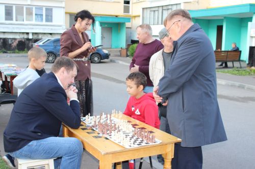 Праздник, который объединяет: на улице Жукова отпраздновали День двора